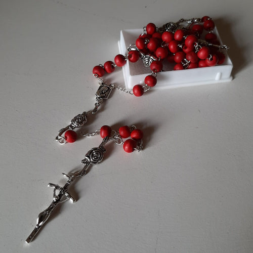 ROSARIO DE PETALOS DE ROSA